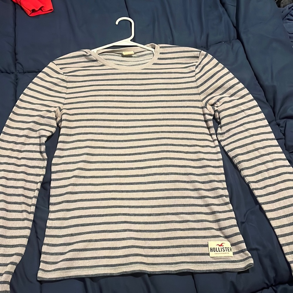 Hollister mens medium shirt good condition